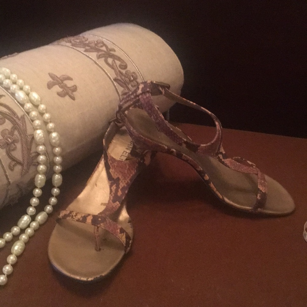 Vaneli snake skin print leather sandals. 8M